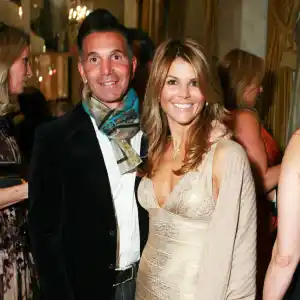Lori Loughlin and Mossimo Giannulli Sell $18 Million Bel-Air Mansion Amid College Admissions Case