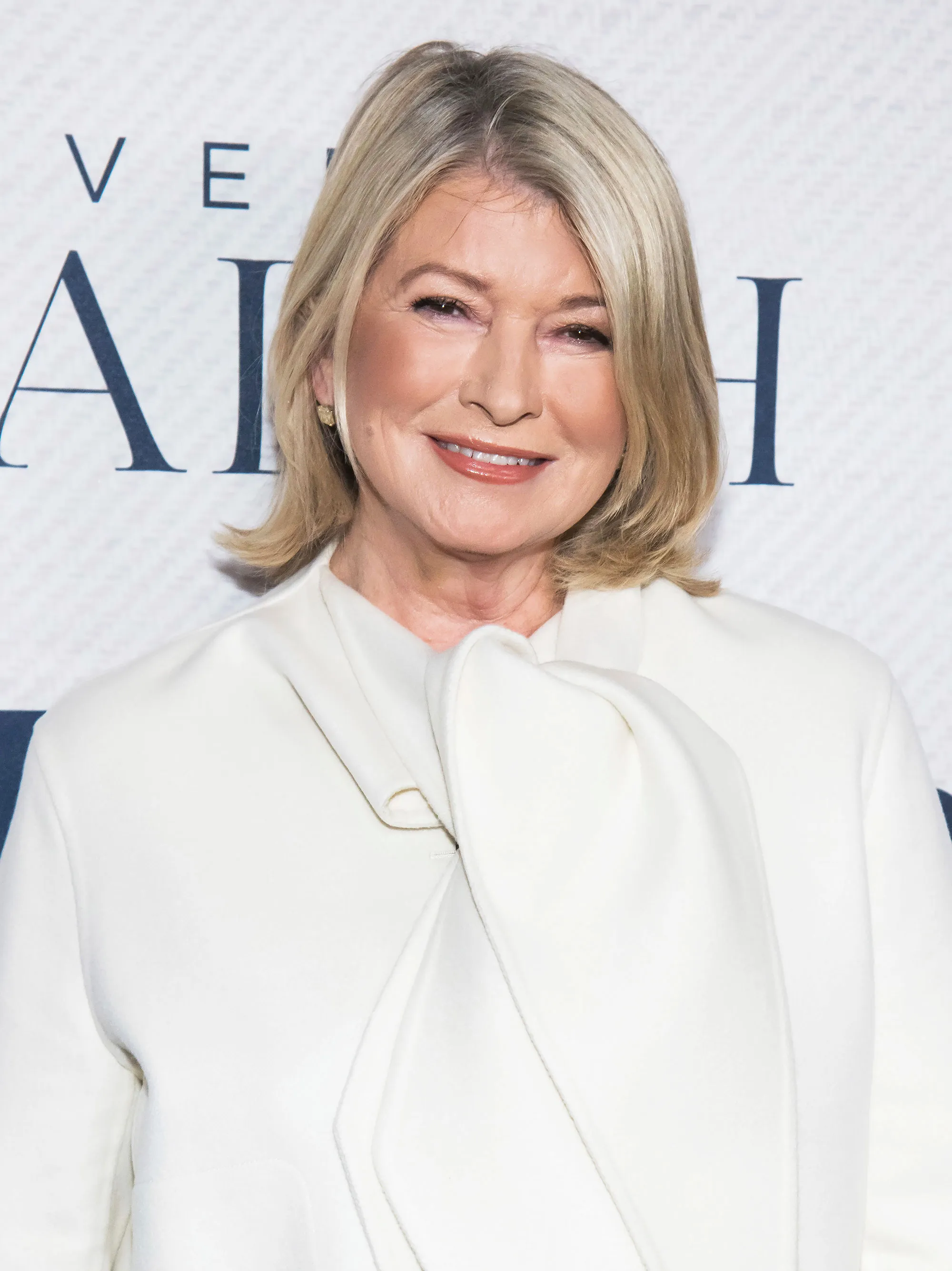 Martha Stewart Got 14 Proposals After Sharing Her Sexy Pool Selfie