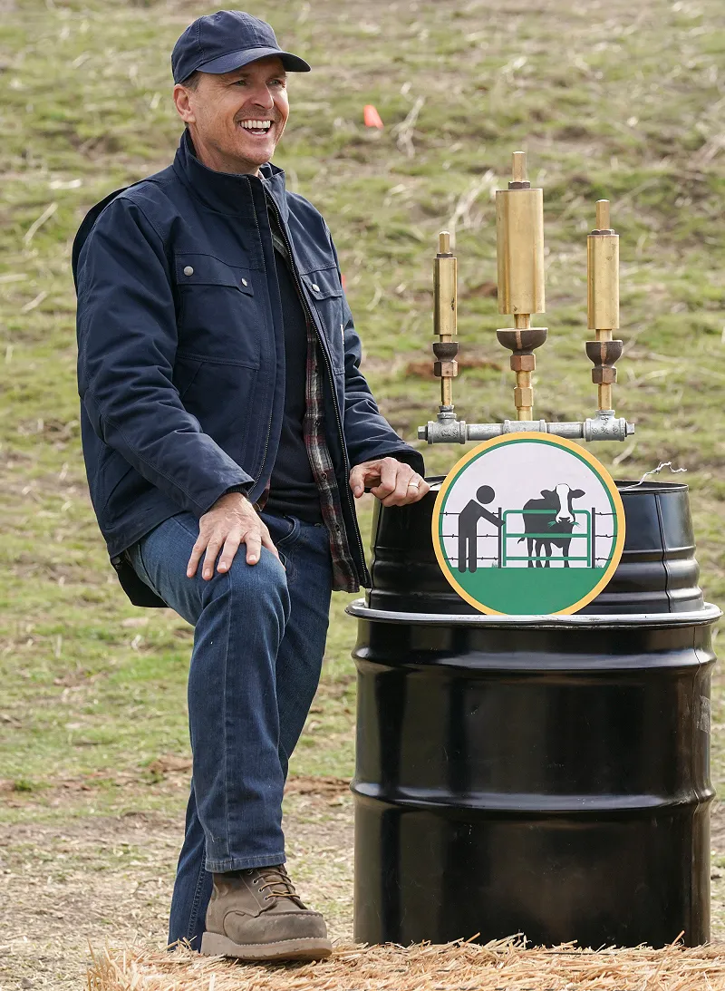 Host Phil Keoghan. Photo: Monty Brinton/CBS 2020 CBS Broadcasting, Inc. All Rights Reserved.