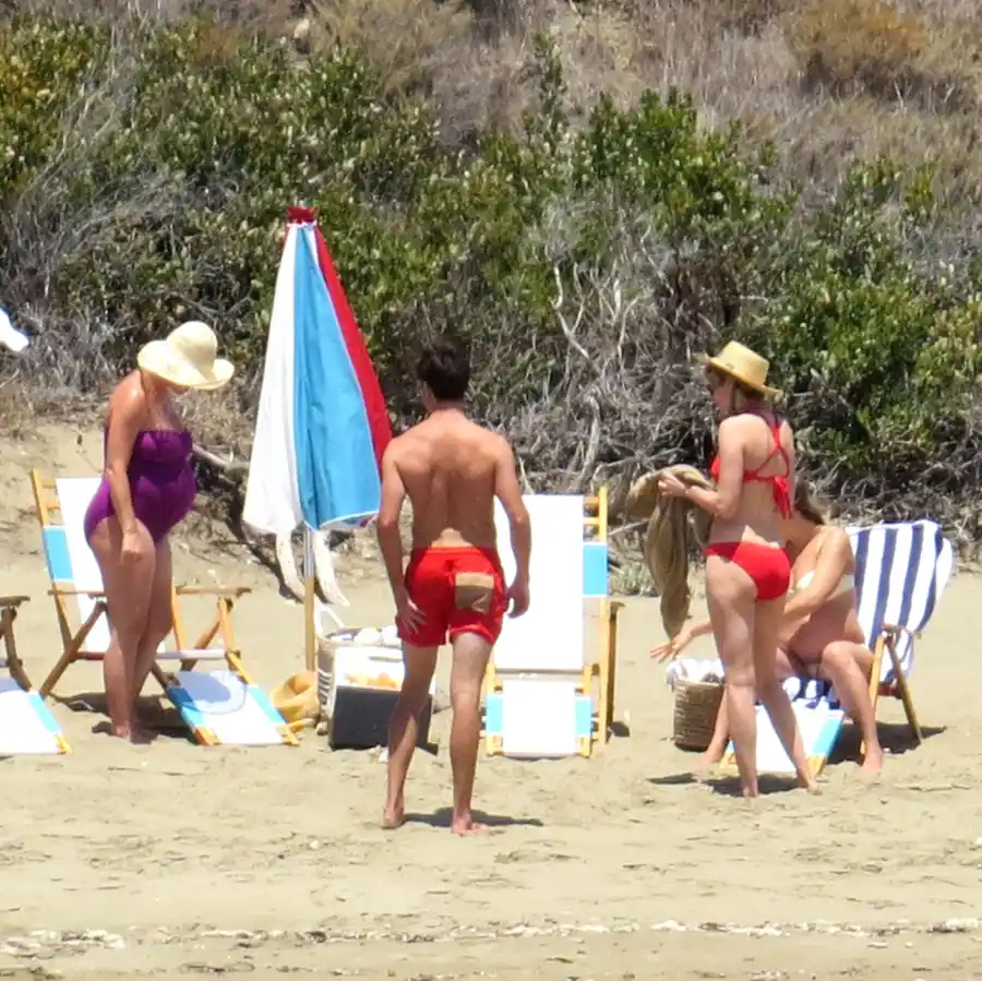 Pregnant Katy Perry Shows Growing Baby Bump at Beach With Orlando Bloom, Karlie Kloss and Joshua Kushner