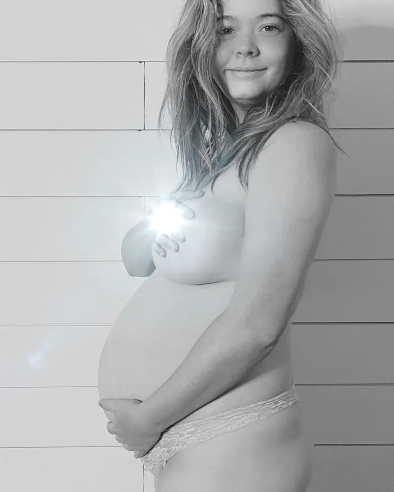 Sasha Pieterse Sheaffer Baby Bump Black and White Topless Instagram