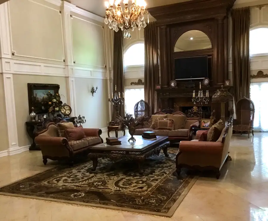 Teresa Giudice Great Room Before