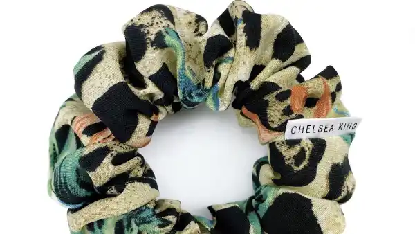 chelsea king scrunchie