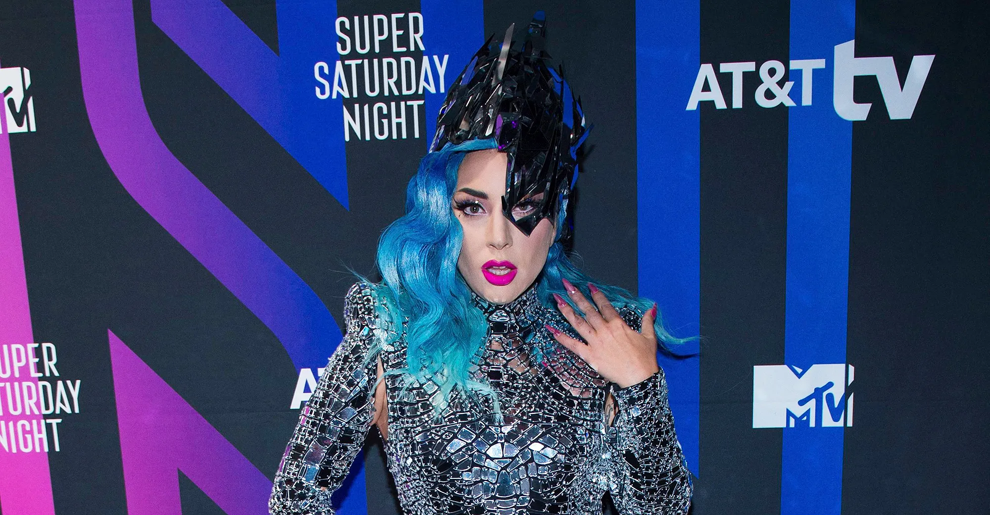 lady gaga alo yoga bra