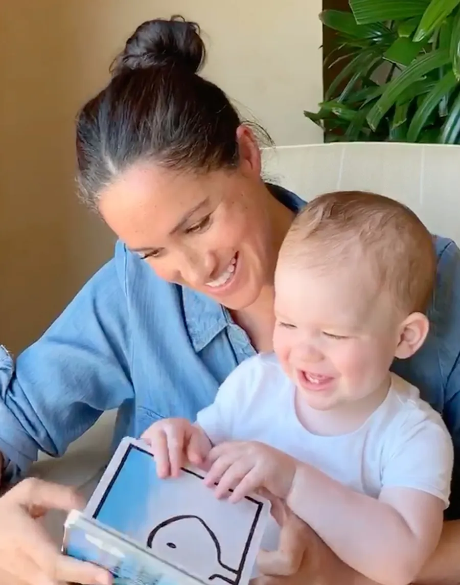 meghan-markle-takes-daily-walks-with-son-archie-in-vancouver