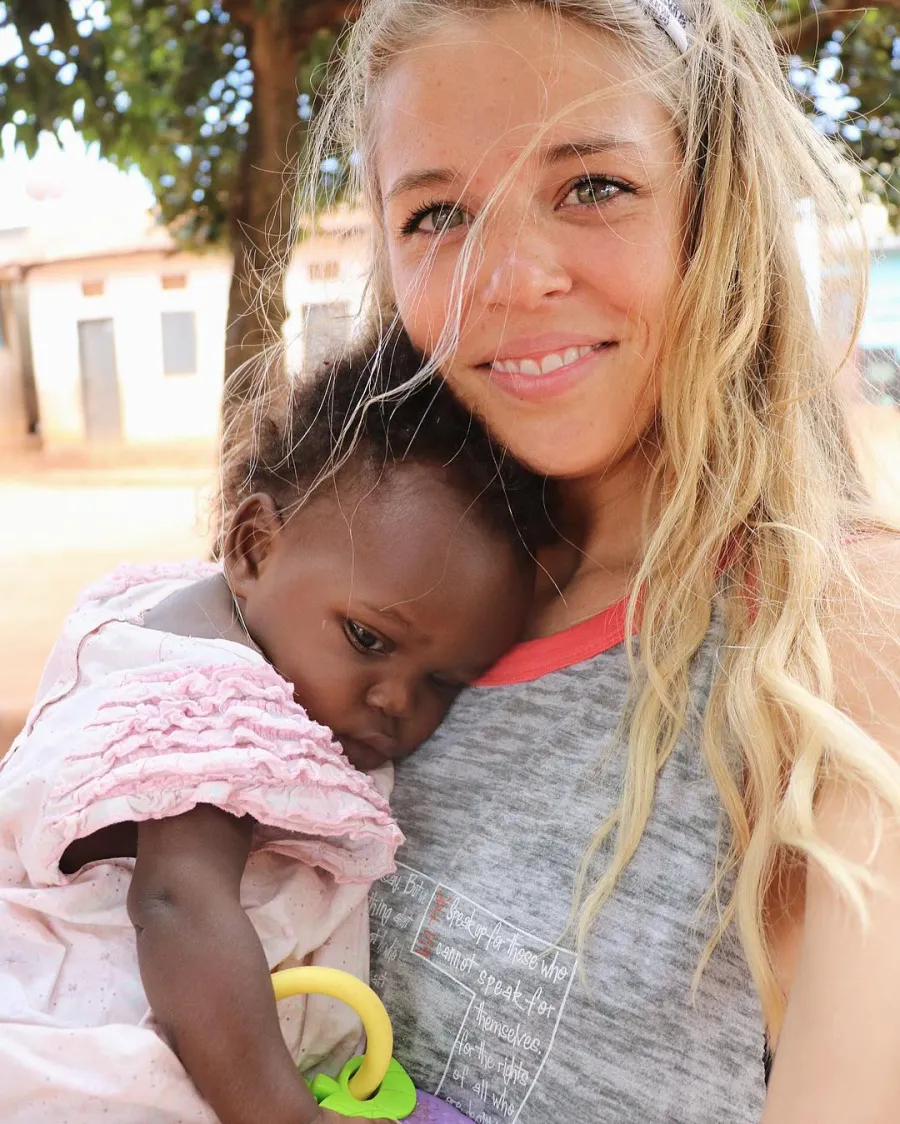 Lauren Akins Willa Gray