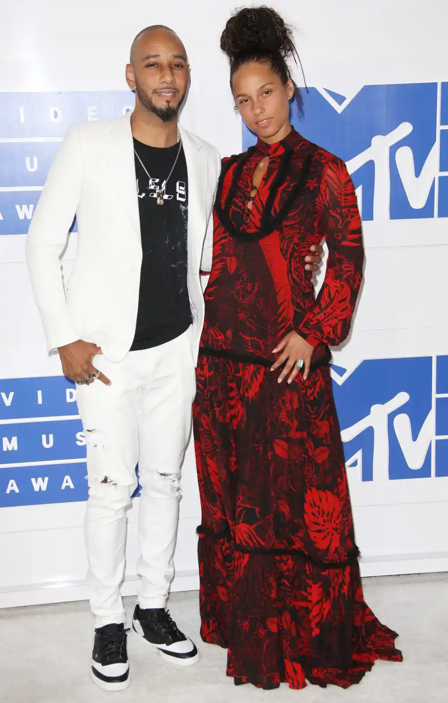 All-Time Hottest Couples Style at the VMAs