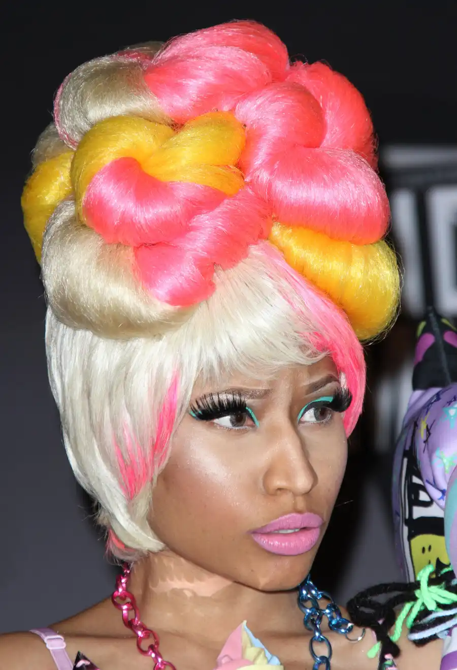 Relive the 10 Wildest VMAs Hair and Makeup Through the Years: Pics