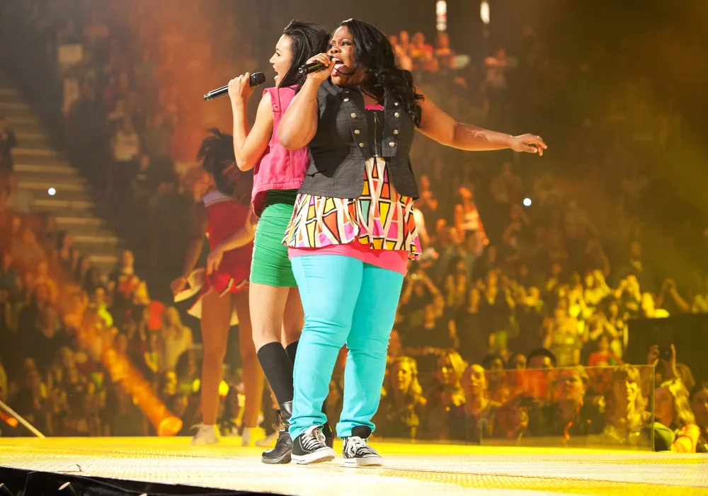 Amber Riley Performs Touching Tribute Naya Rivera