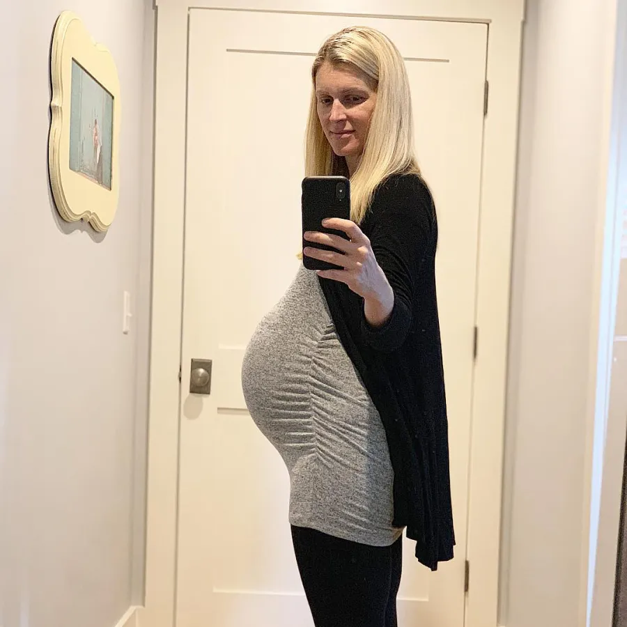 ‘Bachelor’ Baby Bumps: See the Reality Stars’ Pregnancy Pics