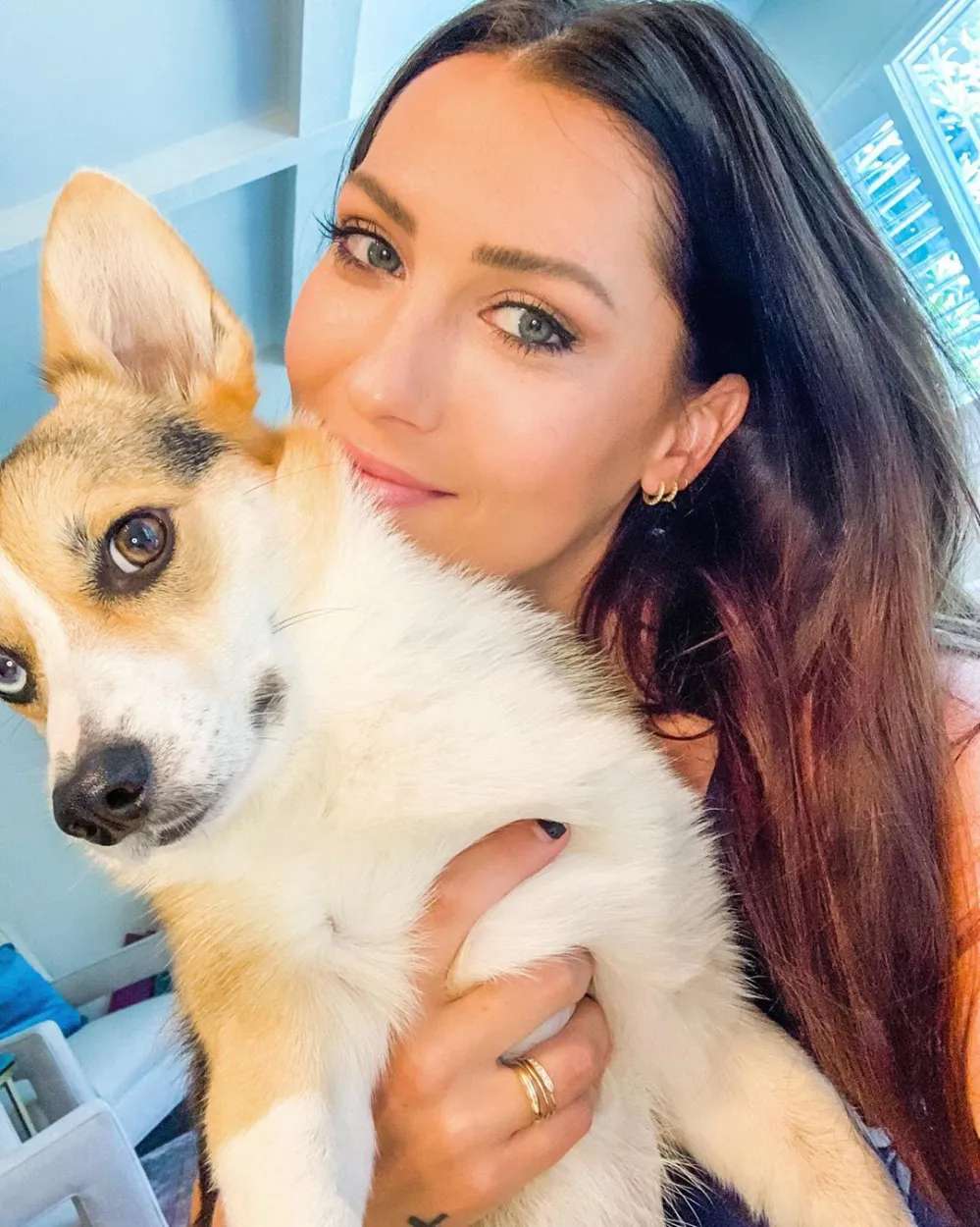 Becca Kufrin Posts About Finding the Light Amid Garrett Yrigoyen Split Rumors