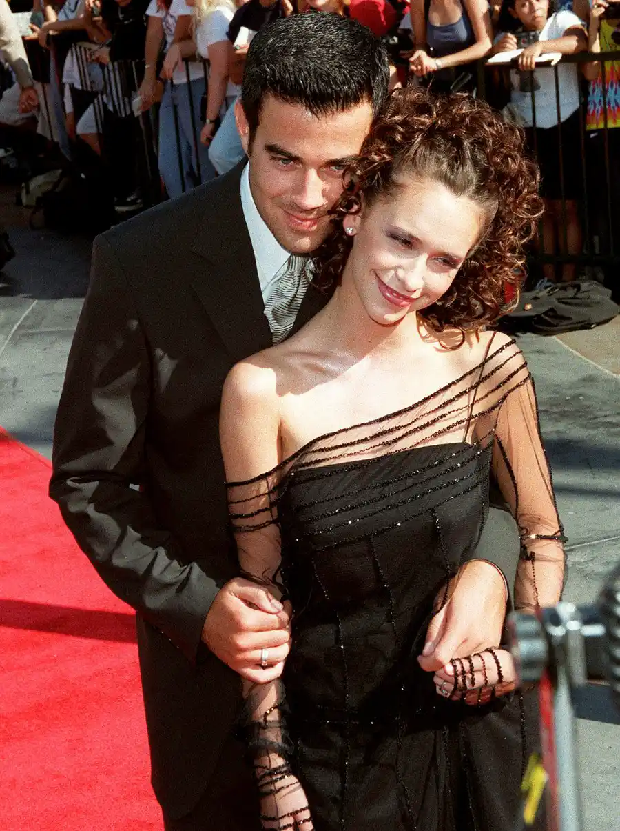 Carson Daly and Jennifer Love Hewitt VMAs