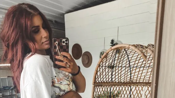 Chelsea Houska Dismisses Criticism About 4th Pregnancy Teen Mom