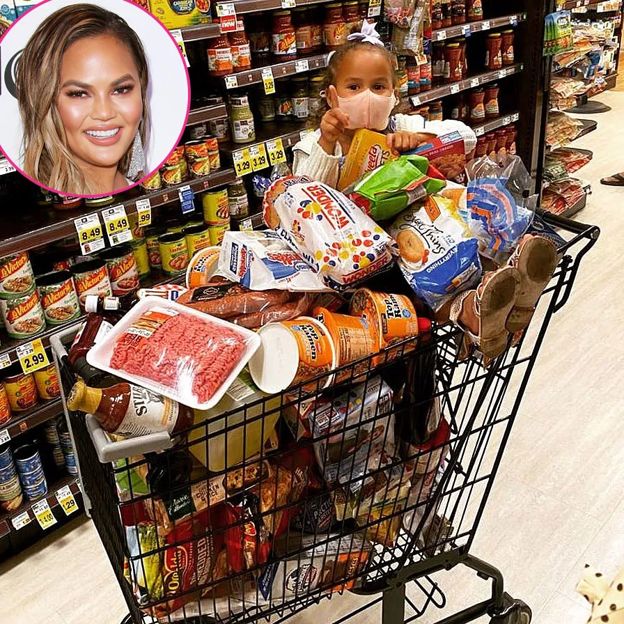 Chrissy Teigen and Luna Stephens Grocery Shopping