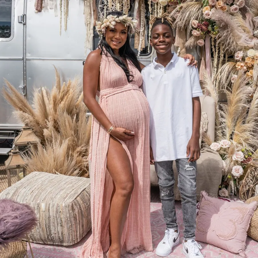 Eniko Parrish Kevin Hart baby shower