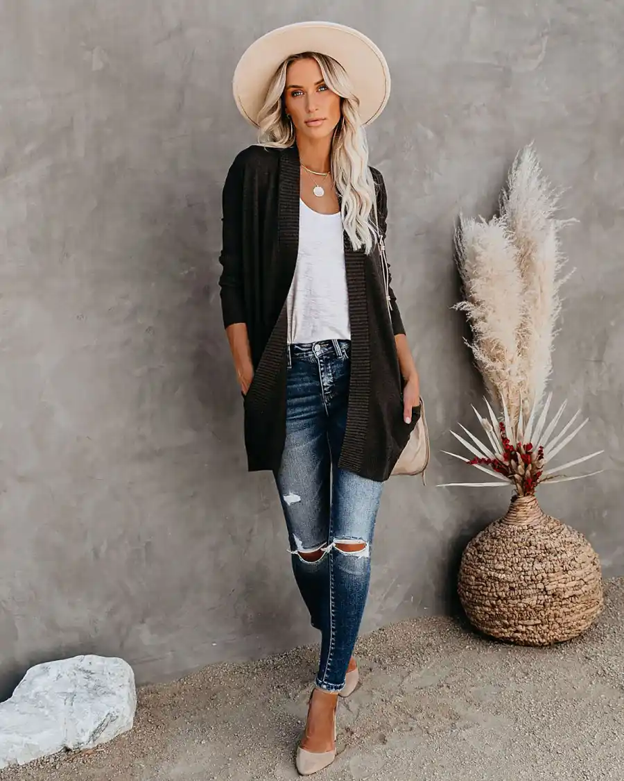 How to Get a Classic Los Angeles Style for Fall