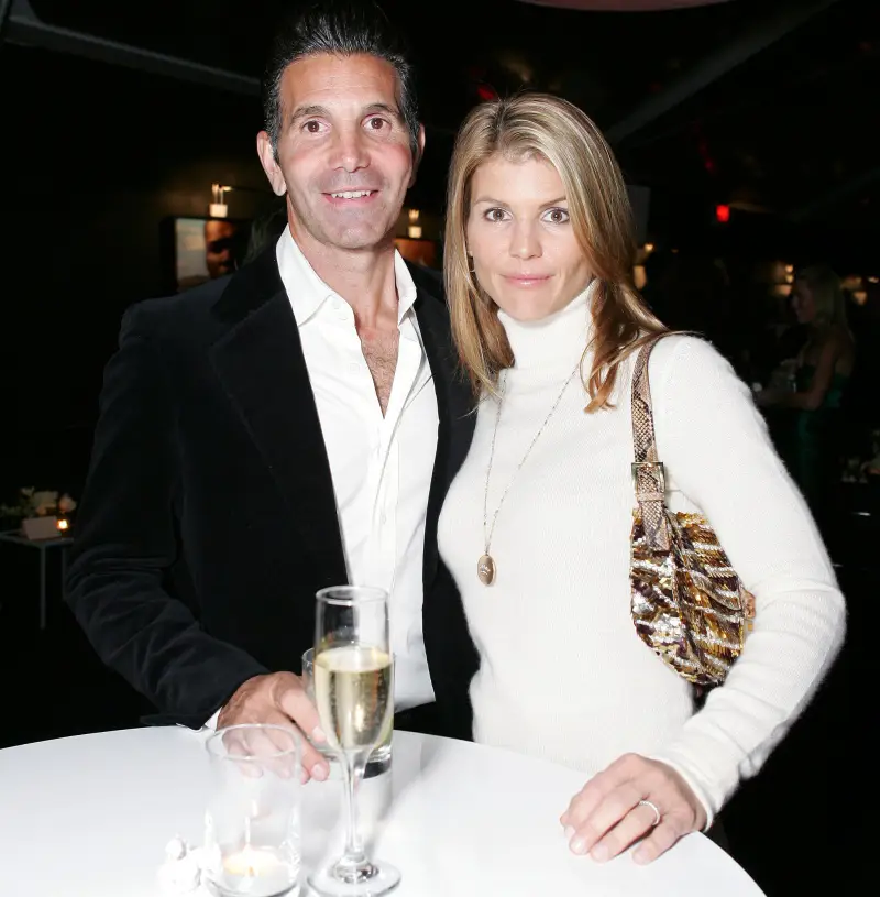 Inside Lori Loughlin and Mossimo Giannulli Sentencing Hearing