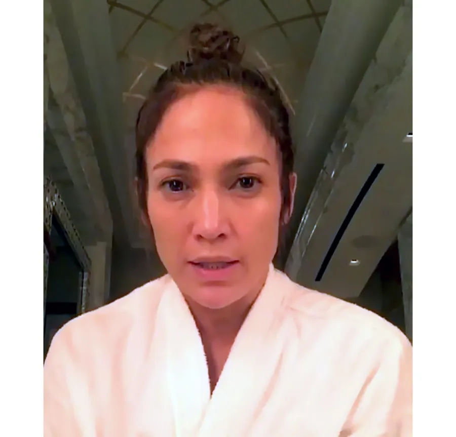 Jennifer Lopez's Most Stunning Makeup-Free Moments