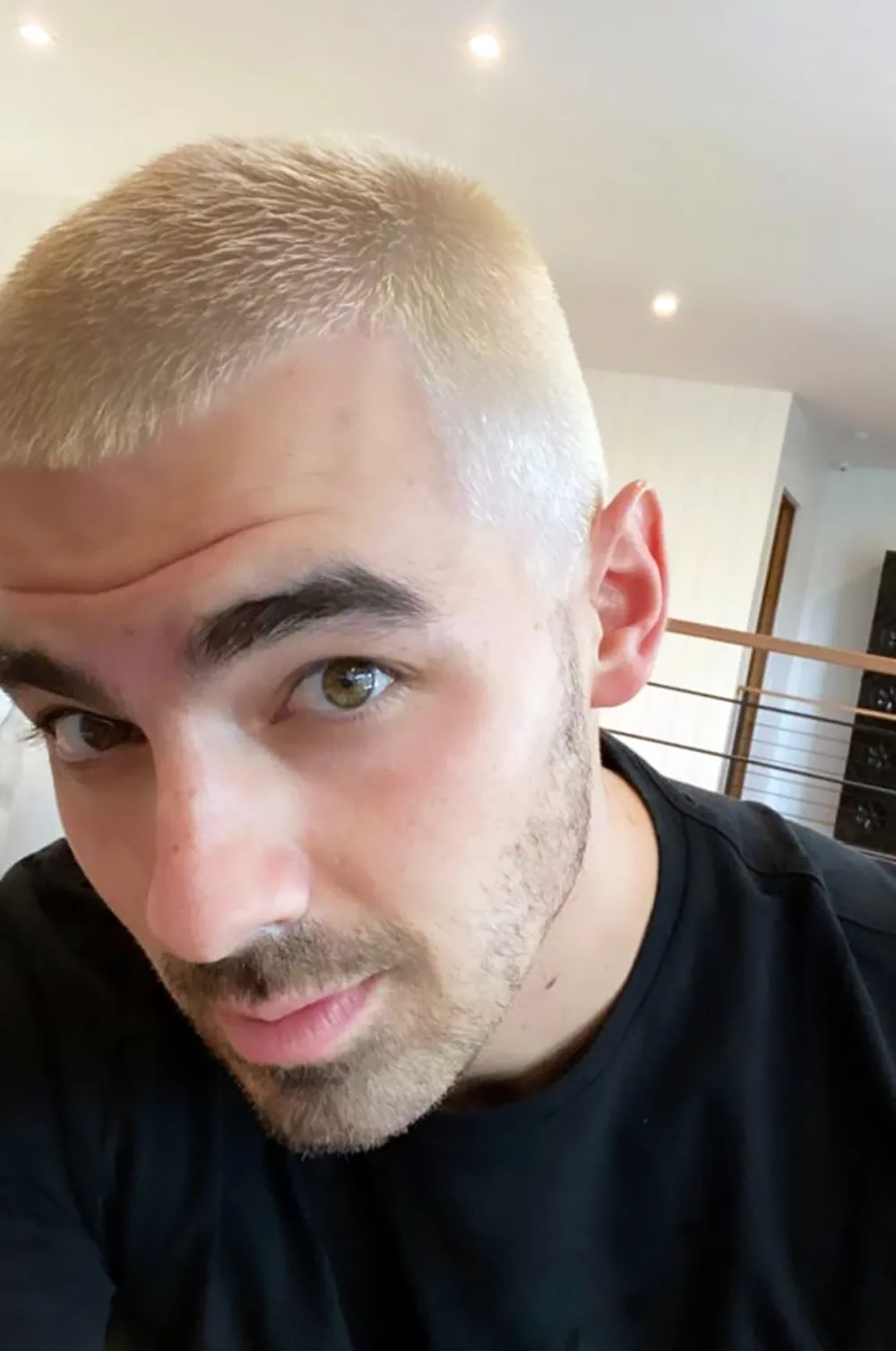 Joe Jonas Dyes His Dark Hair Platinum Blonde: Pic