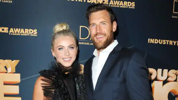 Julianne Hough And Brooks Laich Spotted At Lunch Together Amid Divorce