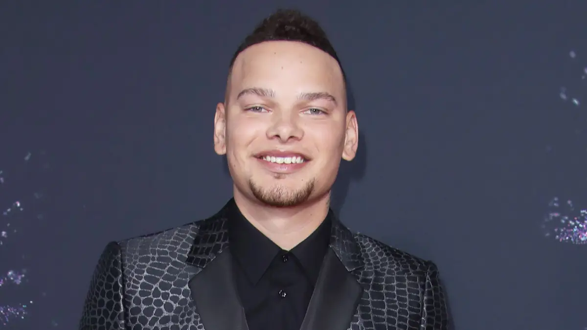 Kane Brown Shares Hilarious Story About Police Rescuing Him After He Got Lost on His Own Property