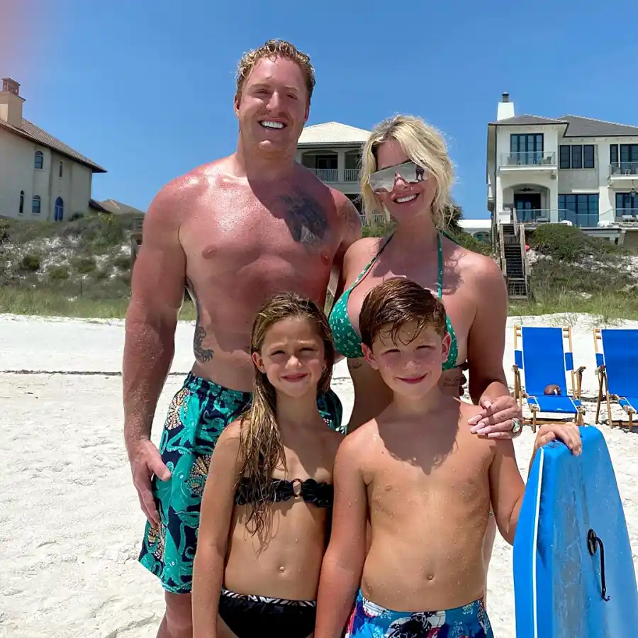 Kim Zolciak Kroy Biermann Celeb Parents Hitting the Beach During Pandemic