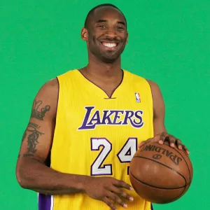 Kobe Bryant Was Left Out of VMAs 2020 In Memoriam Segment