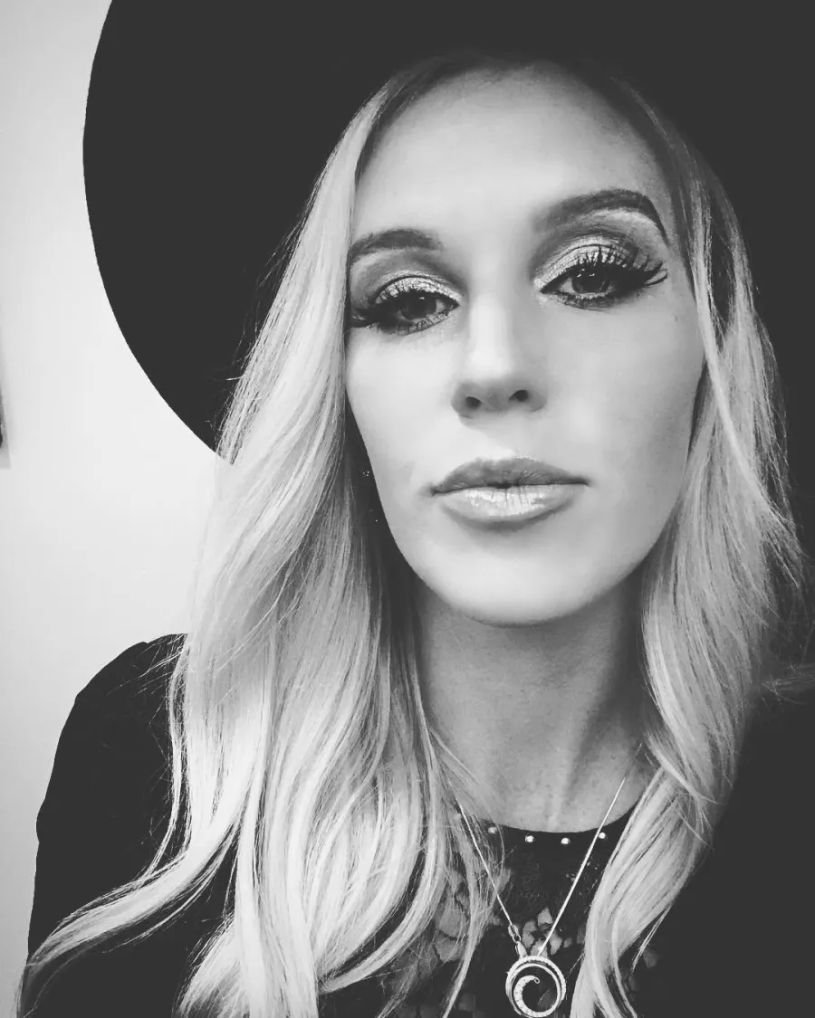 Meet The Bradshaw Bunch Your New Favorite Reality TV Family Lacey Hester