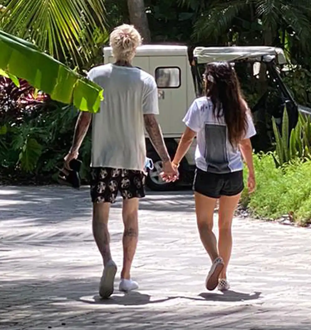 Megan Fox and Machine Gun Kelly Walking Hand in Hand