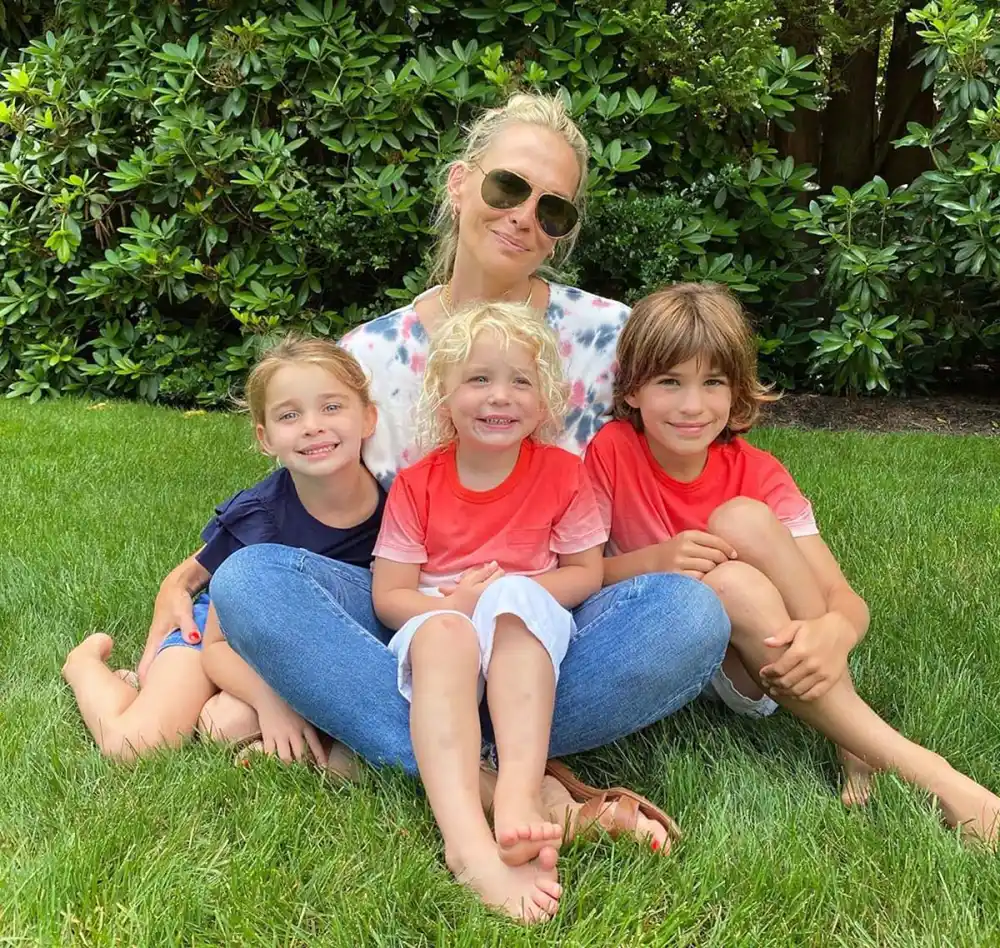 Molly Sims Recalls Being Mom-Shamed When She Stopped Breast-Feeding Son: &lsquo;I Was Really Depressed&rsquo;