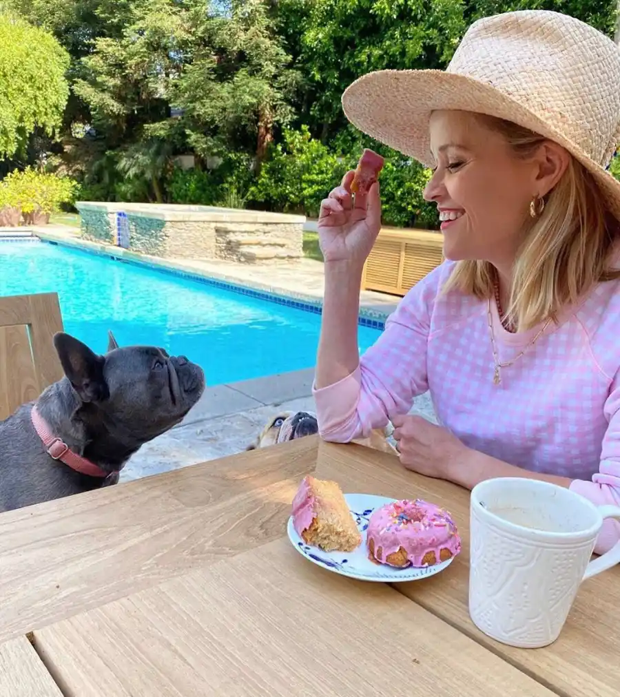 Reese Witherspoon Pupdates