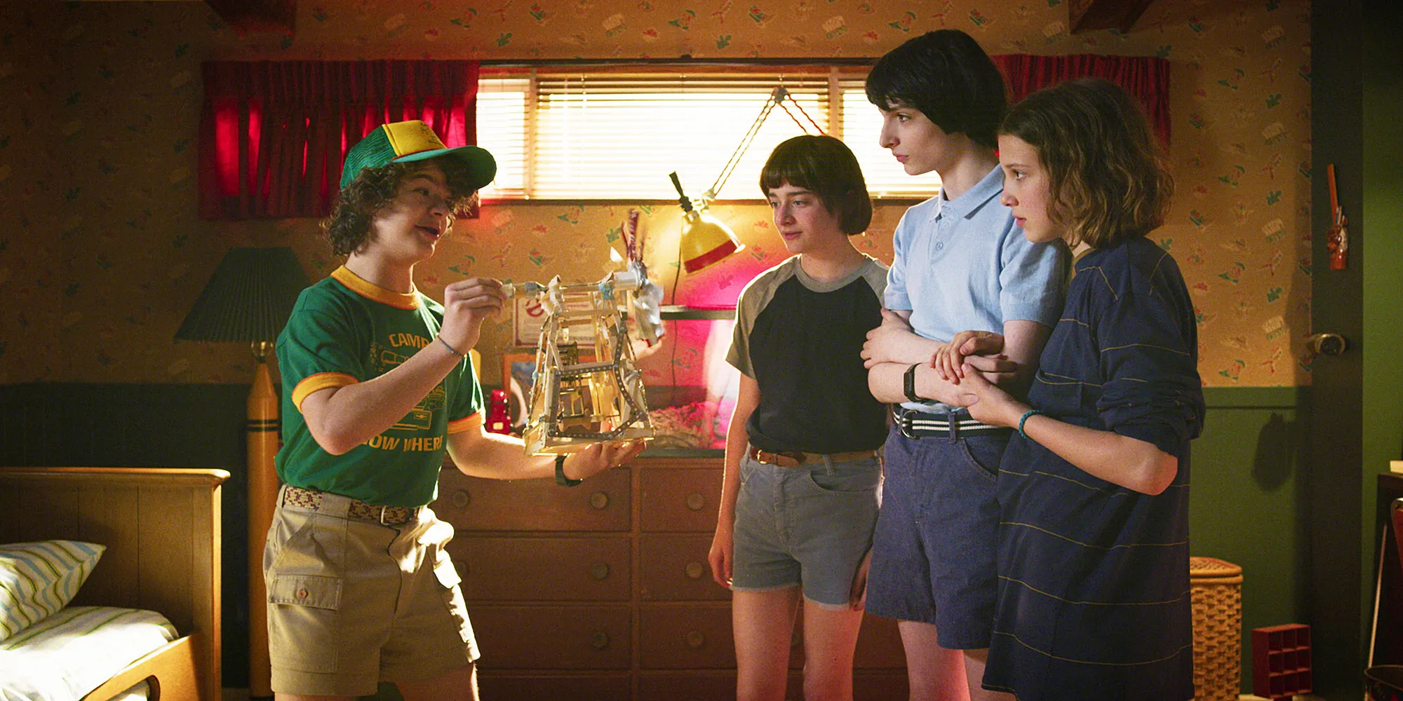 Gaten Matarazzo Noah Schnapp Finn Wolfhard and Millie Bobby Brown in Stranger Things Stranger Things Creators Matt Duffer and Ross Duffer Confirm Series Will Not End After Season 4
