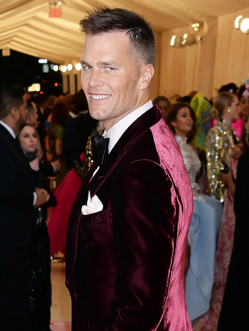 Why the Internet's Begging Tom Brady to Bring Back His &lsquo;Caveman Hair&rsquo;