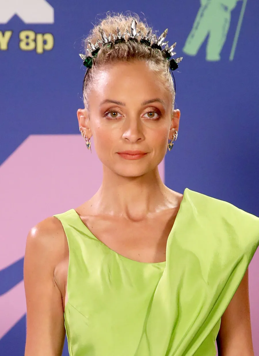 The Top 5 Best and Most Buzzworthy Jewelry Looks From the 2020 VMAs