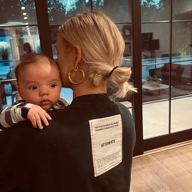 Ashlee Simpson and Evan Ross' Sweetest Family Moments December 2020