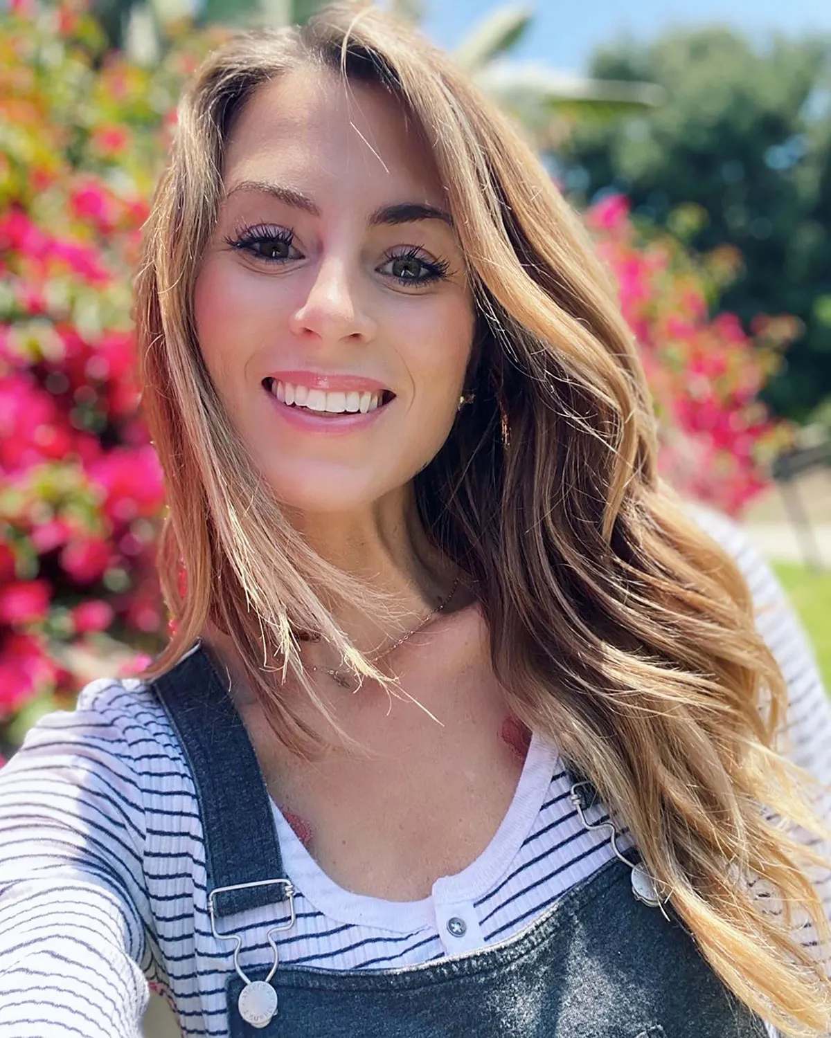 Bachelor’s Tenley Molzahn Praises ‘Powerful’ Postpartum Body 1 Week After Giving Birth