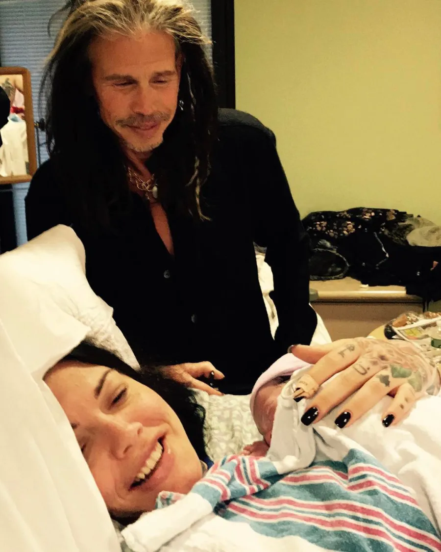 Celebrities Three-Generational Family Photos