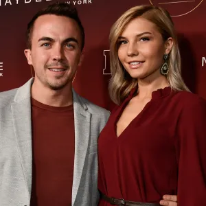 Frankie Muniz and Wife Paige Price Announce She's Pregnant, Expecting Their First Child