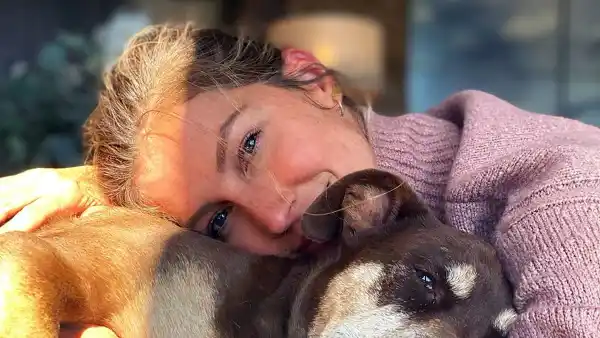 Gisele Bundchen Glows in This Heartfelt, Makeup-Free Post