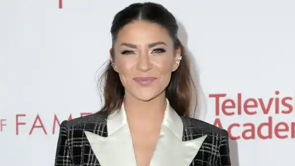 'Gossip Girl' Alum Jessica Szohr Is Pregnant, Expecting First Child With Brad Richardson