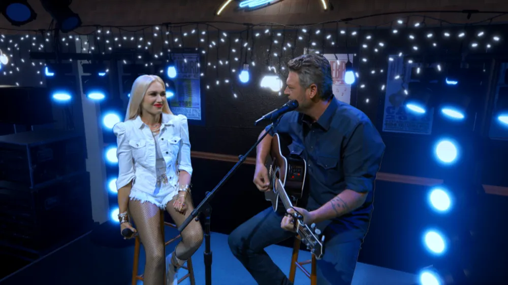 Blake Shelton and Gwen Stefani Perform &lsquo;Happy Anywhere&rsquo; at ACM Awards