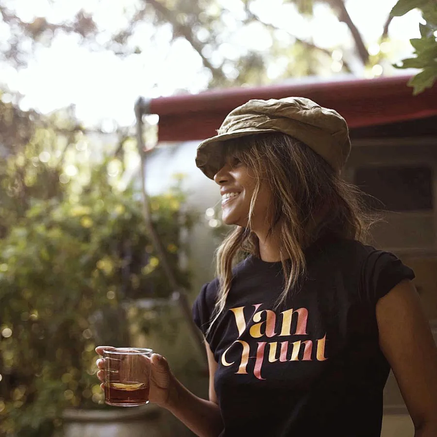 Halle Berry Confirms She Is Dating Singer Van Hunt