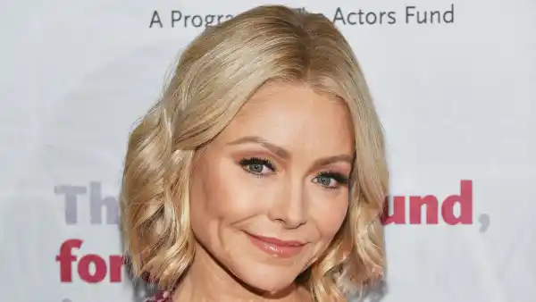How Kelly Ripa Feels About Coloring Her Hair for the 1st Time in Months