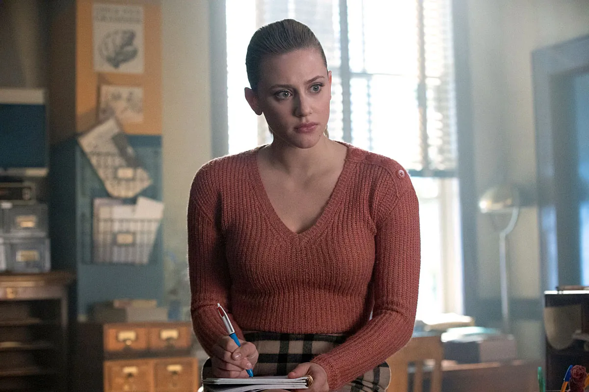Lili Reinhart Feels Like a Prisoner Returning to Canada for Riverdale COVID-19