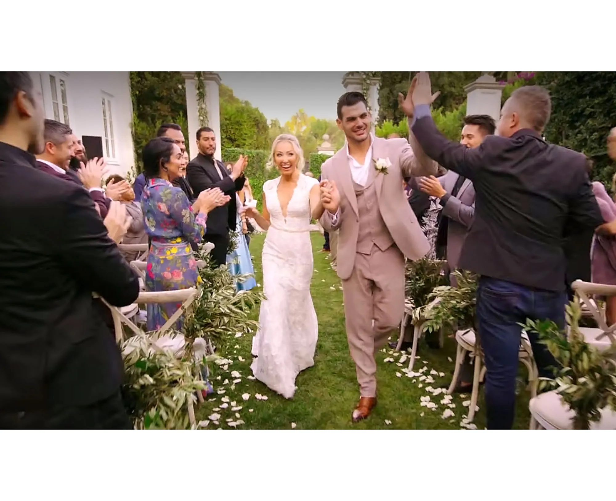 Mary Fitzgerald Defends Her Absolutely Real Wedding Romain Bonnet
