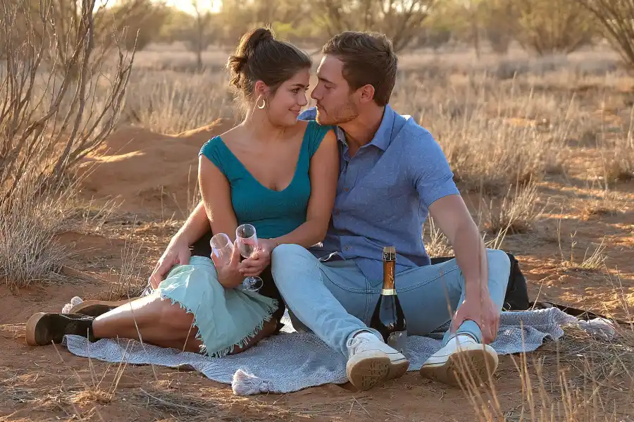 Peter Weber and Hannah Ann Sluss Celebrity Couples Who Cut Their Engagements Short