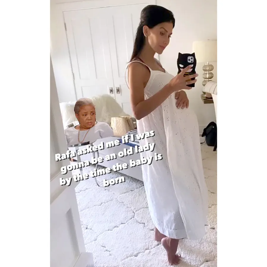 Pregnant Hilaria Baldwin Son Says Shell Be Old When Baby Arrives
