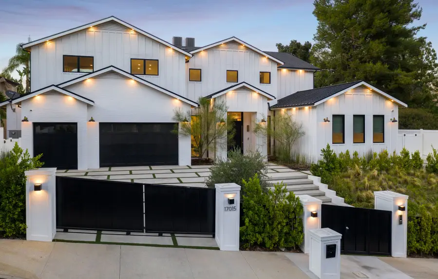 'RHOBH' Star Dorit Kemsley Lists Encino Mansion for Nearly $9.5 Million