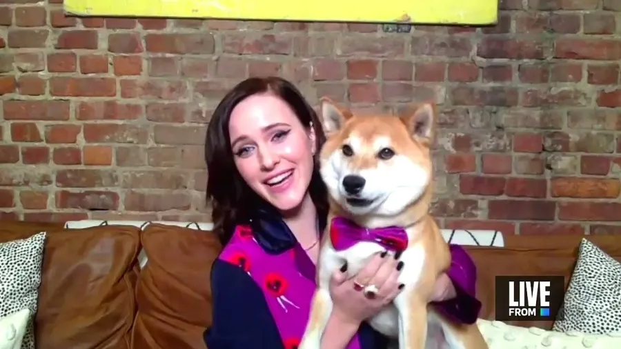 Rachel Brosnahan Dog Emmys 2020