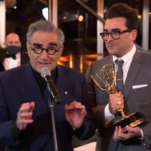 Stars Celebrate Schitts Creeks Emmys 2020 Wins 2020 Emmys